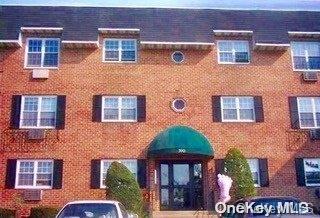 420 Maryland Ave Unit 3B, Staten Island, NY 10305 - view of building exterior