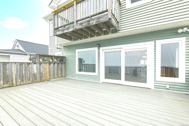190 Bayview Ave, Lindenhurst, NY 11757 - view of wooden deck