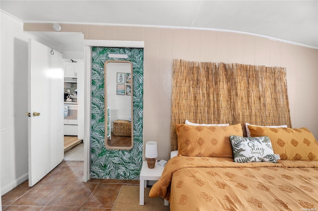 view of tiled bedroom