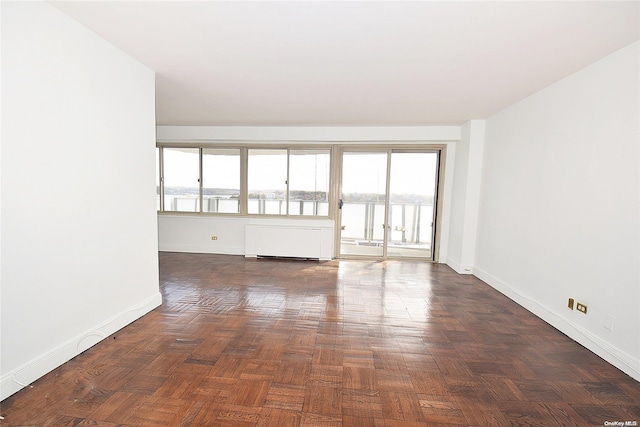 view of unfurnished living room