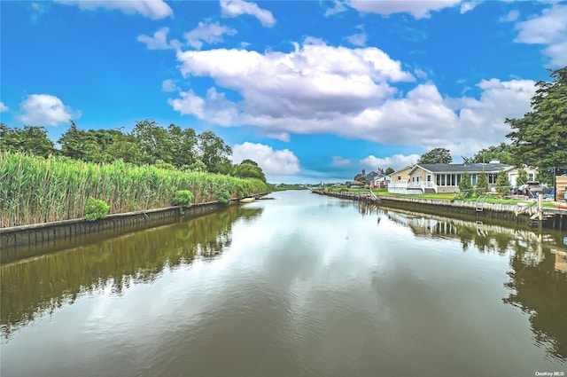 4 Landing Ln, Southampton, NY 11968 - water view