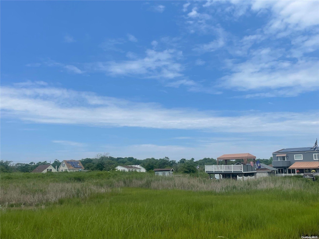 Dahlia Dr, Mastic Beach, NY 11951