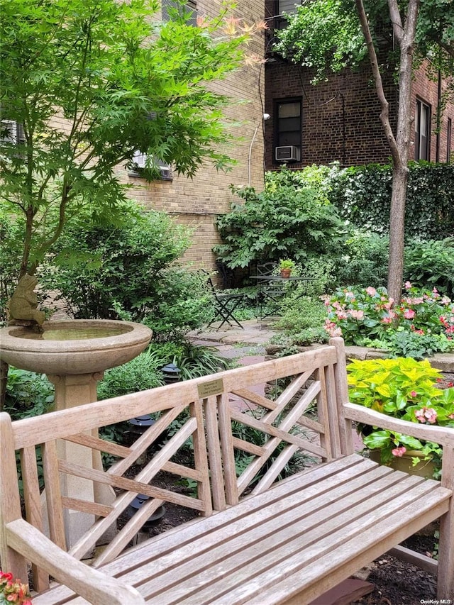 434 E 52nd St Unit 9A, New York Manhattan, NY 10022 - exterior space