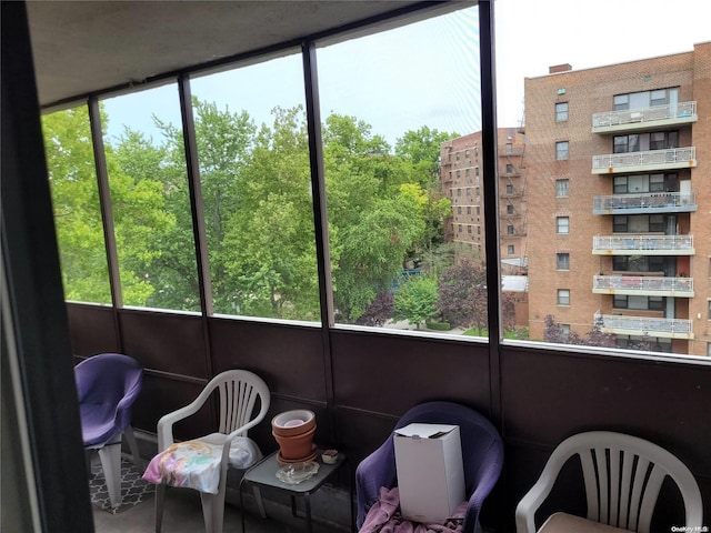 sunroom / solarium with a healthy amount of sunlight