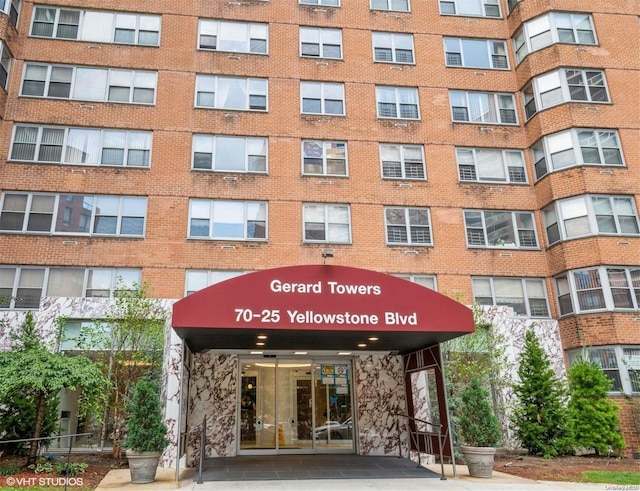 70-25 Yellowstone Blvd Unit 2T, Forest Hills, NY 11375 - view of apartment building / complex