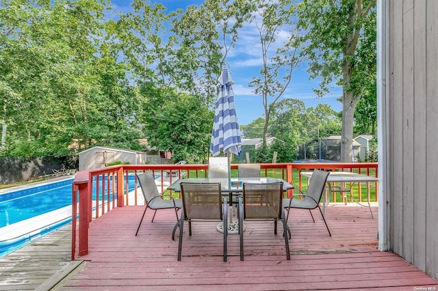 deck featuring a trampoline