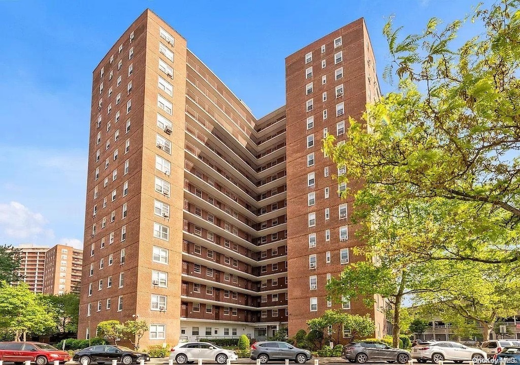 97-10 62nd Dr Unit 4M, Rego Park, NY 11374 - view of property