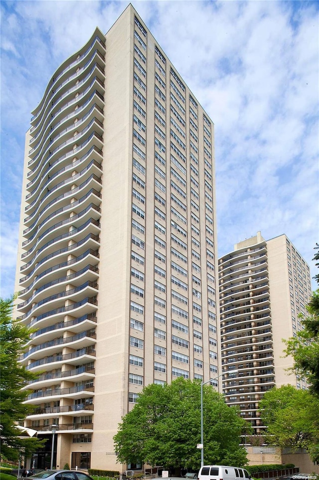 102-10 66th Rd Unit 4G, Forest Hills, NY 11375 - view of building exterior