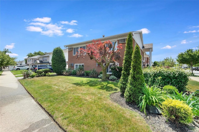 view of front of house with a front lawn