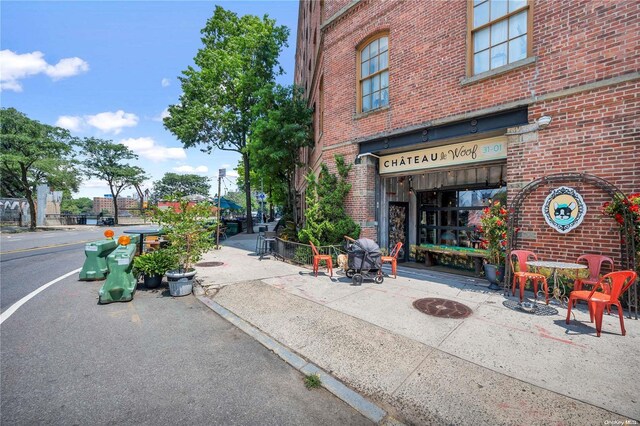 31-13 12th St, Astoria, NY 11106 - photo 4