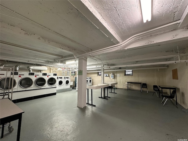 basement featuring independent washer and dryer