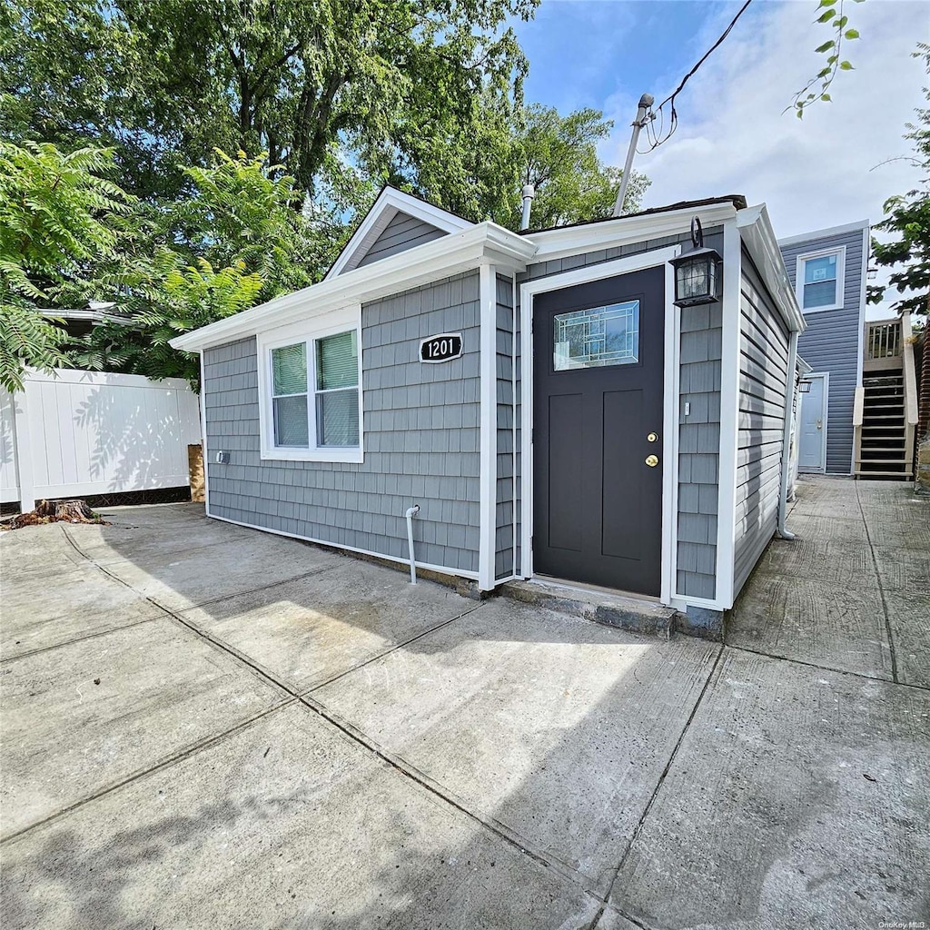 1201 Harding Park, Bronx, NY 10473 - photo 1