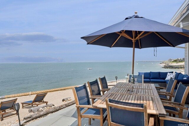 90 Soundview Dr, Montauk, NY 11954 - photo 17