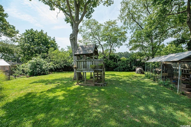 view of yard featuring a playground