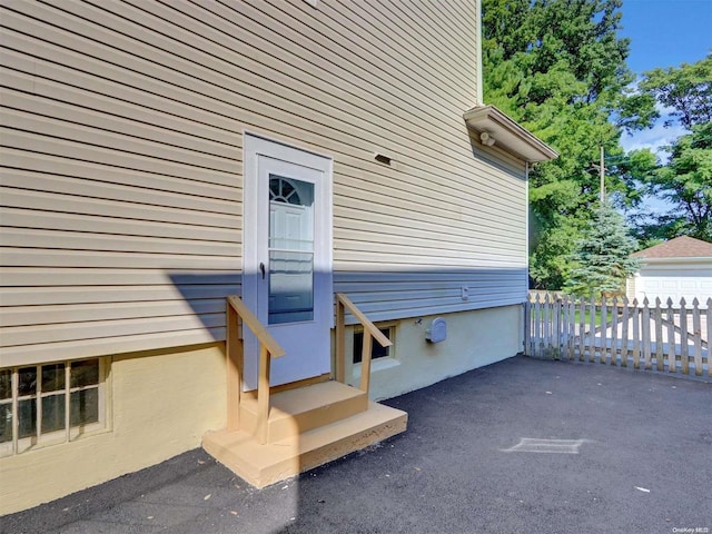 2 Oak Ct, Staten Island, NY 10308 - view of doorway to property