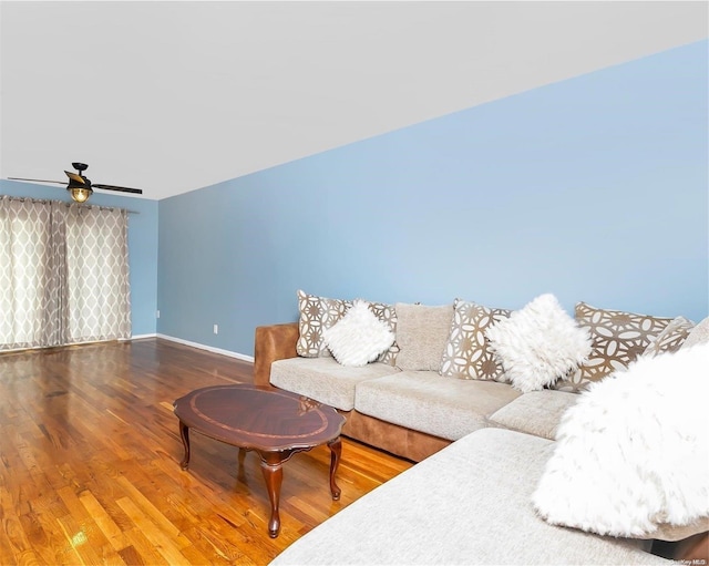 584 Yale St, Oceanside, NY 11572 - photo 3