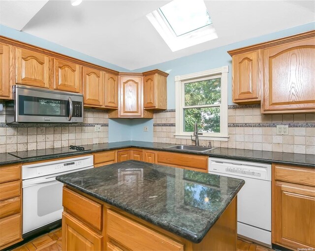 584 Yale St, Oceanside, NY 11572 - photo 6