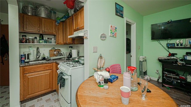 46-11 104th St, Corona, NY 11368 - photo 33