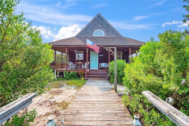 view of front of property with a porch