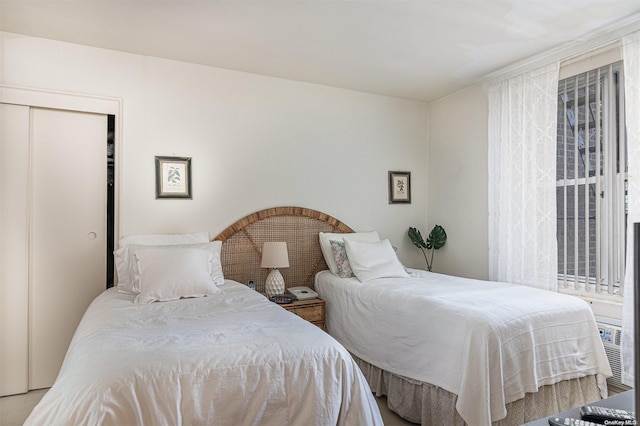 bedroom featuring a closet