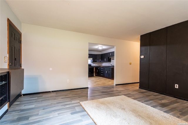 unfurnished room featuring light hardwood / wood-style floors