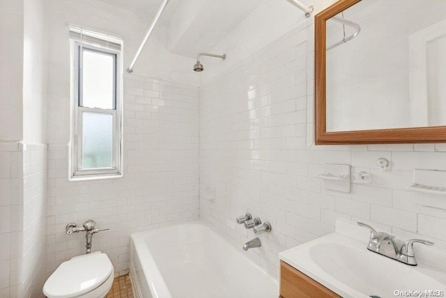 110-34 73rd Rd Unit 5K, Forest Hills, NY 11375 - full bathroom with tile walls, toilet, vanity, and shower / bath combination