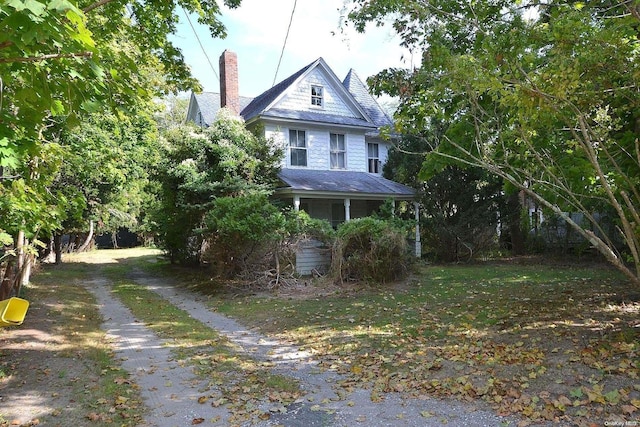 view of side of property