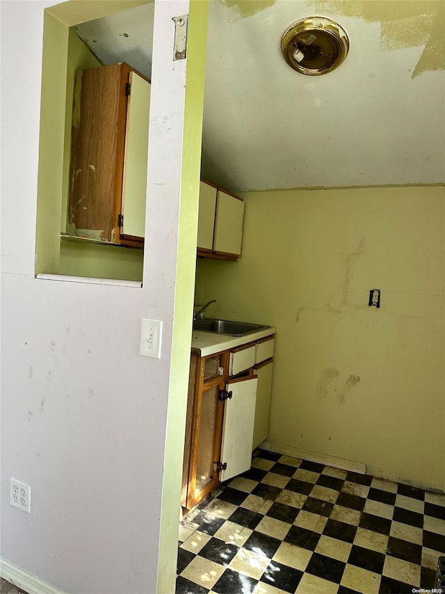 kitchen featuring sink