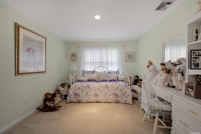 view of carpeted bedroom