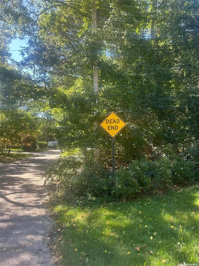 8 Shell Rd, Hampton Bays, NY 11946 - photo 1