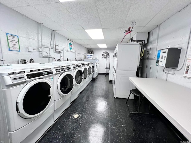 laundry room featuring washing machine and dryer