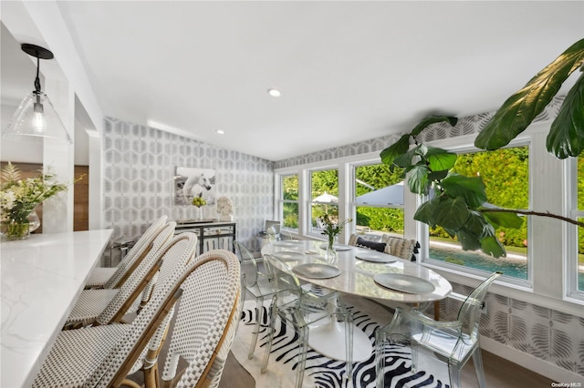 dining room with light hardwood / wood-style floors