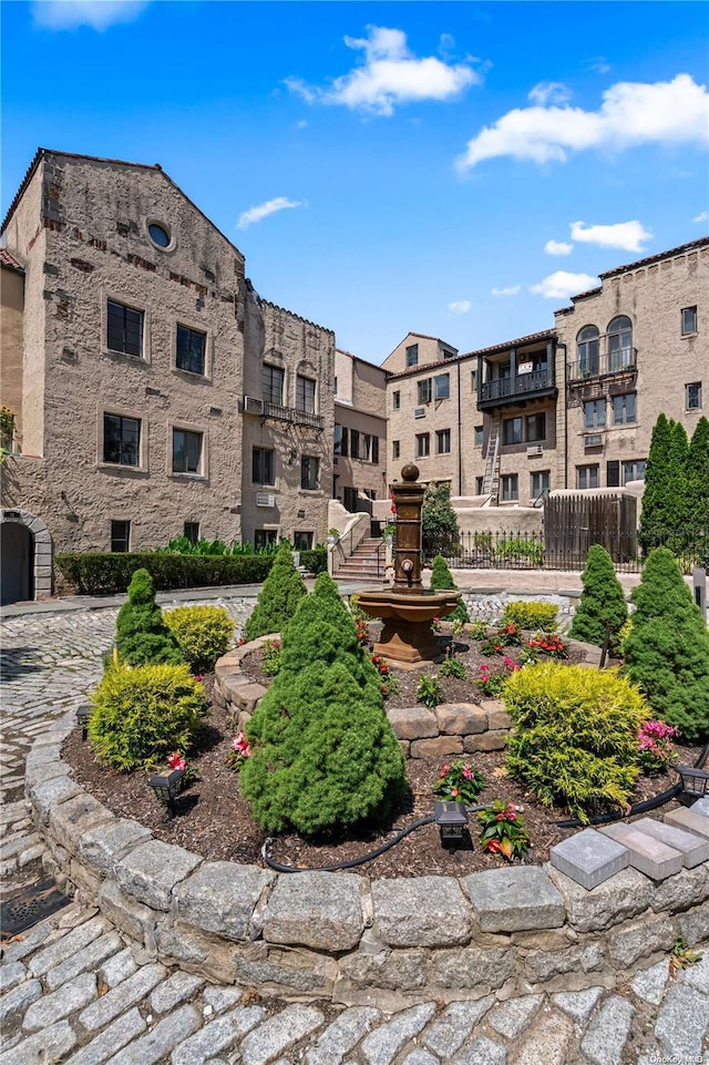 215 Middle Neck Rd Unit 16-1A, Great Neck, NY 11021 - view of property