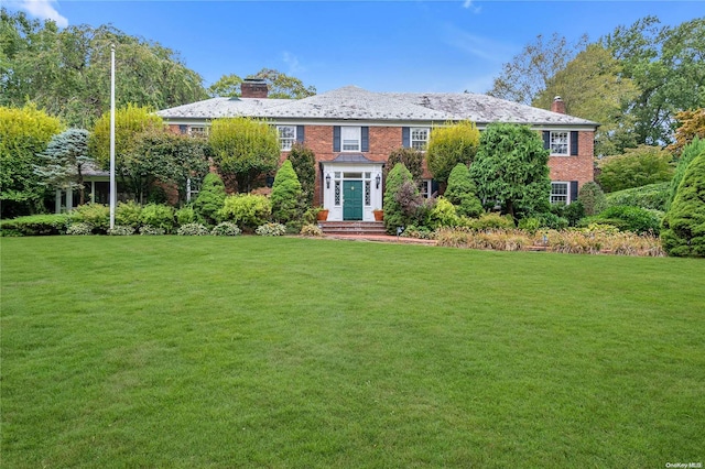 colonial house with a front yard