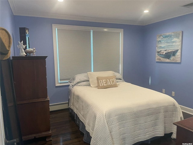 bedroom featuring dark hardwood / wood-style floors, crown molding, and baseboard heating