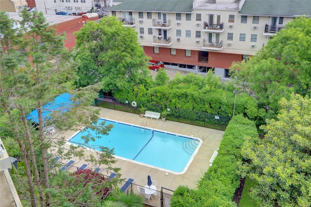 135 Post Ave Unit 6L, Westbury, NY 11590 - view of community pool