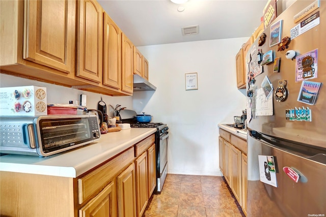 kitchen featuring appliances with stainless steel finishes