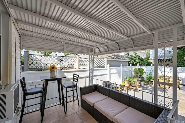 sunroom with a healthy amount of sunlight