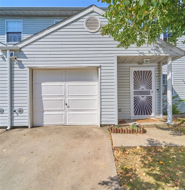 75 Baldwin Rd, Hempstead, NY 11550 - photo 1