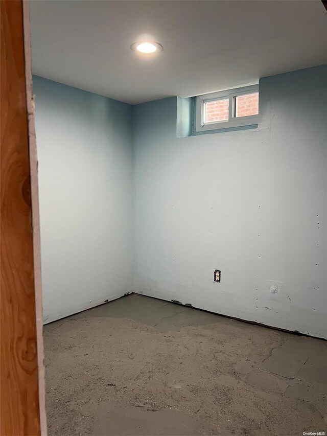95-27 239th St, Floral Park, NY 11001 - photo 22