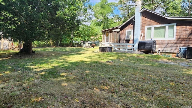 view of yard with cooling unit