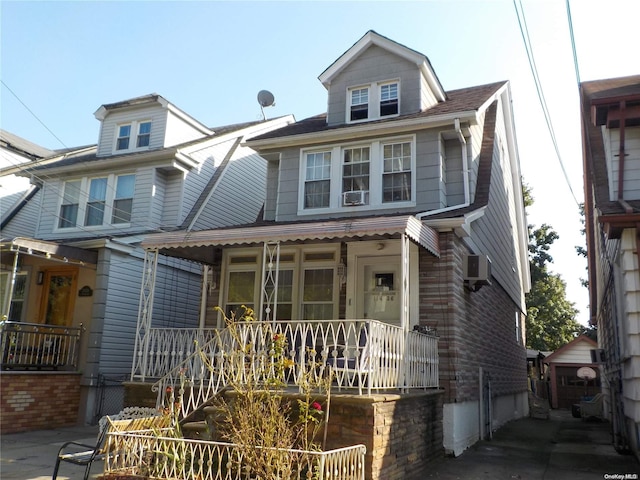 114-36 Sutter Ave, South Ozone Park, NY 11420 - view of front of house with a porch