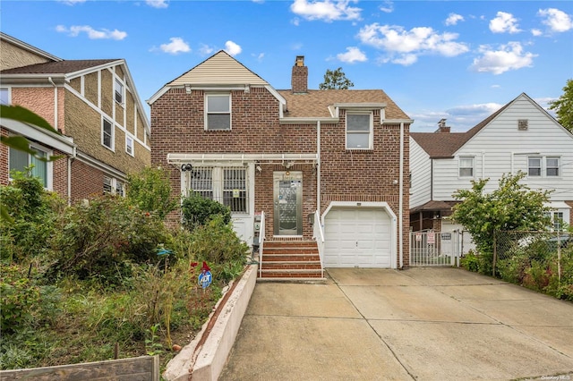 view of front facade with a garage