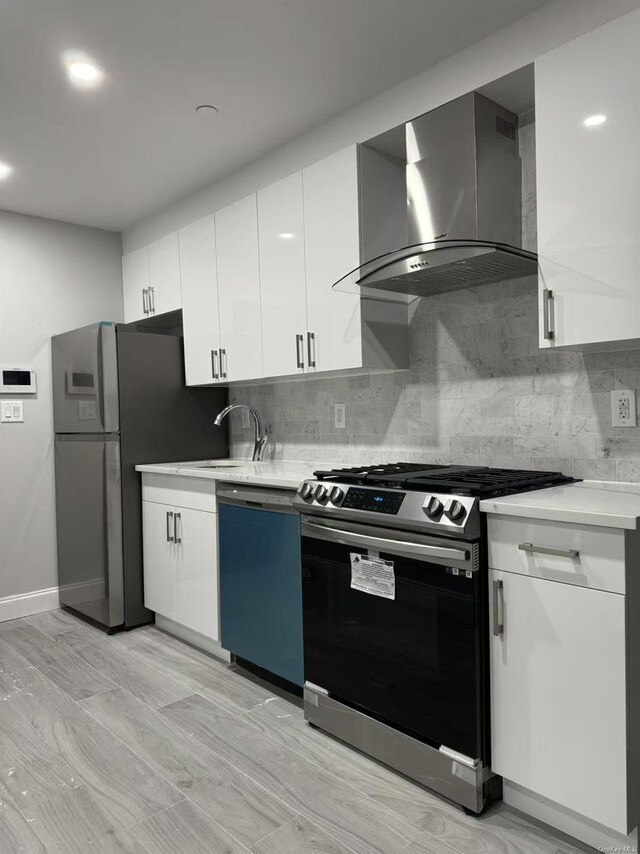 228 55th St Unit 4B, Brooklyn, NY 11220