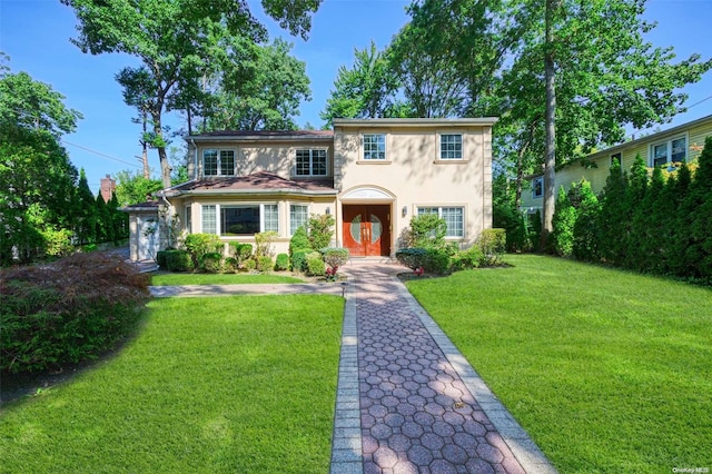 view of front of property with a front yard