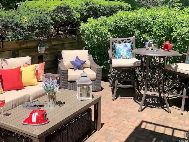 view of patio featuring an outdoor living space