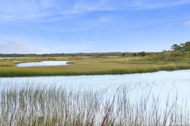 53 Crassen Blvd Unit 31, Amagansett, NY 11930 - photo 14