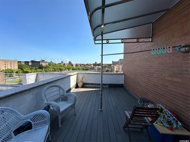 136-21 Latimer Pl Unit 5Hp16, Flushing, NY 11354 - view of deck