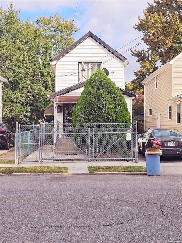 view of front of house