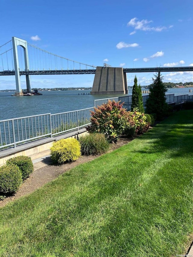162-41 Powells Cove Blvd Unit 2-0, Beechhurst, NY 11357 - photo 14